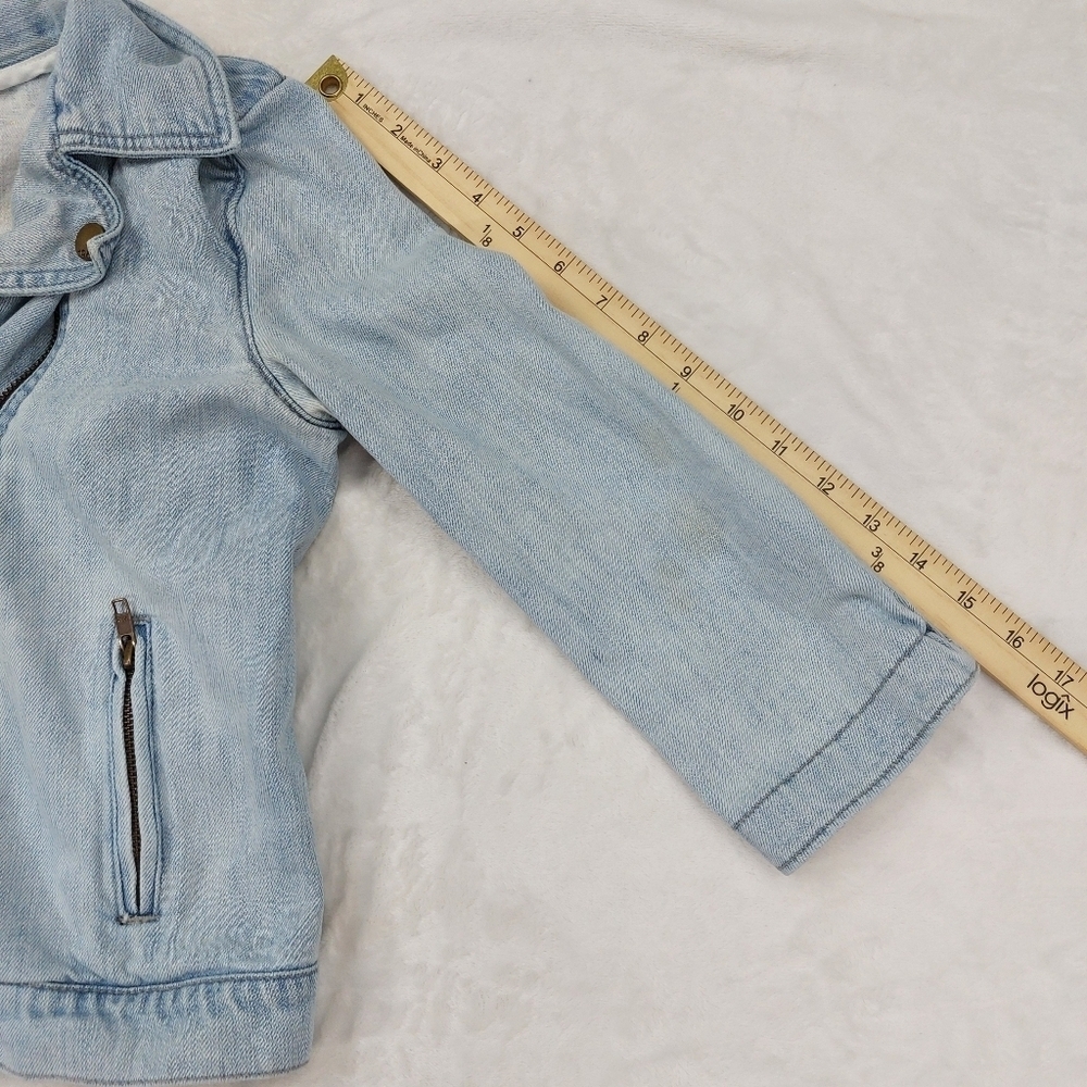 GAP WOMANS BIKER BEACH JACKET CROP LIGHT WASH BLUE JEAN DENIM 3/4 SLEEVE SZ XS - Picture 5 of 13
